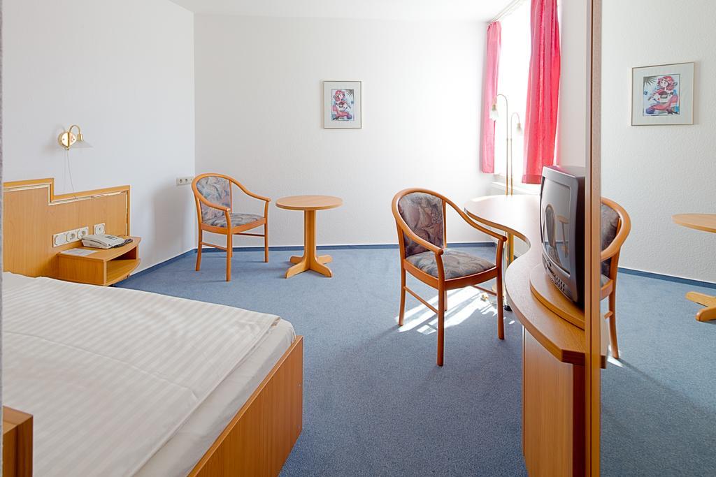 Hotel Jahnke Neubrandenburg Szoba fotó